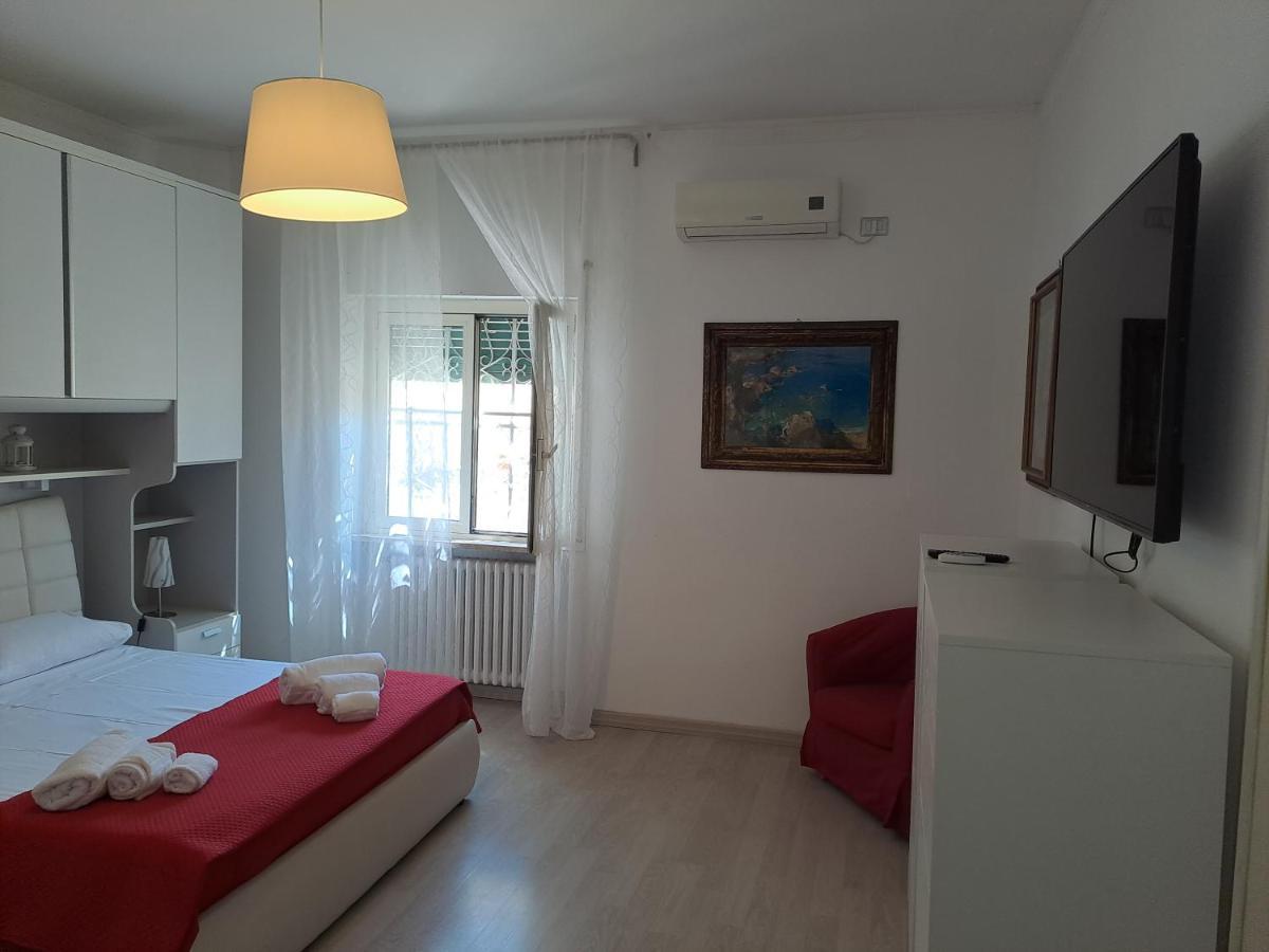 Casa Momy Apartment Lecce Ngoại thất bức ảnh
